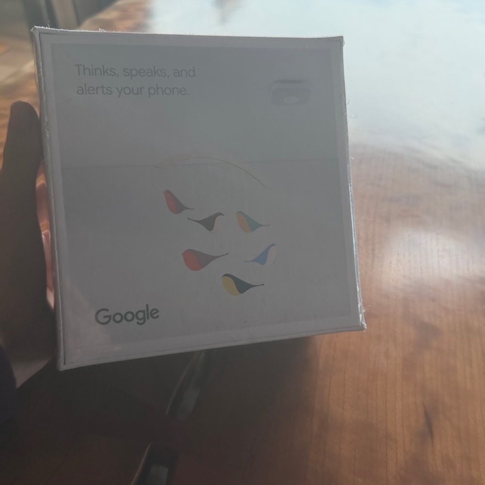 Google Nest Protect Alarm — White with Green Ring - Picture 4 of 5